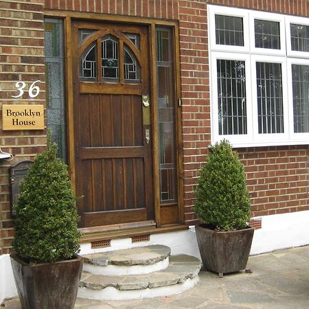 Brooklyn House Hotel Barnet Ruang foto